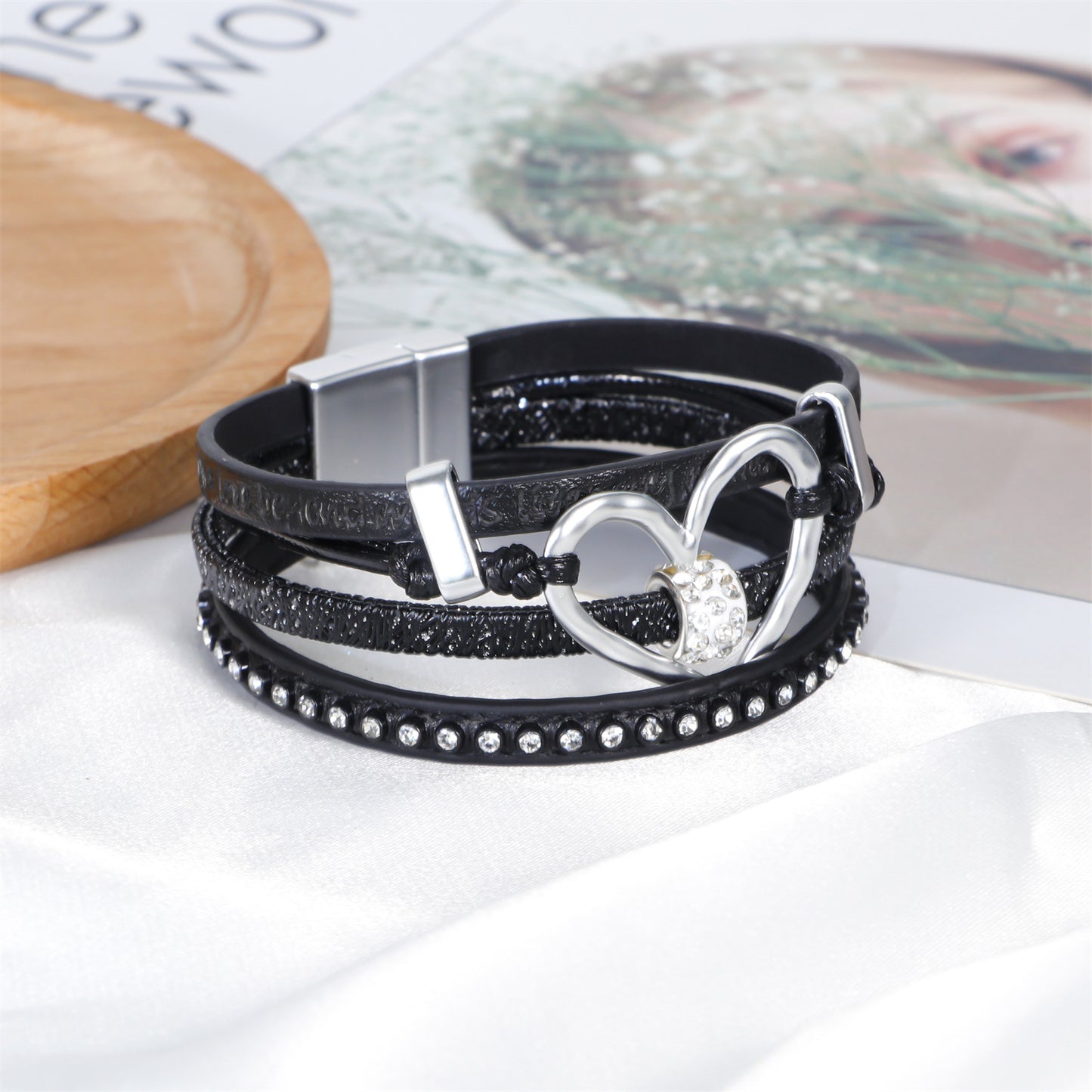 Love Leather Bracelet Diamond ZGWS24093BK